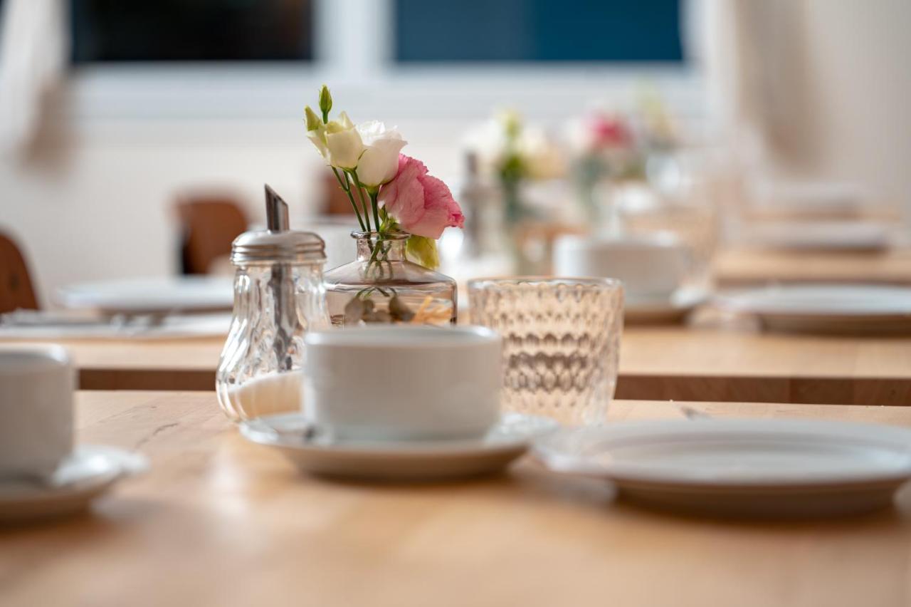 Hotel Restaurant La Voile Bleue Erdeven Ngoại thất bức ảnh